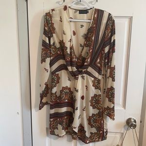 Pretty Little Thing Dress UK 12 USA 8 EU40